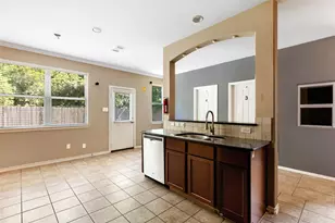 1602 Thornhollow Dr, Houston, TX 77014 - Photo 6