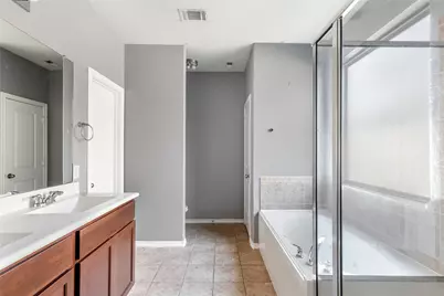 1602 Thornhollow Drive, Houston, TX 77014 - Photo 26