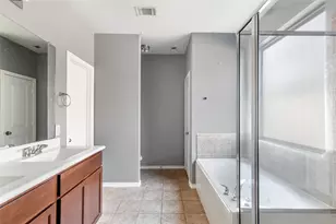 1602 Thornhollow Dr, Houston, TX 77014 - Photo 26