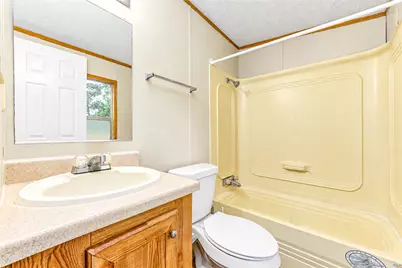 717 Hayman St #9, Huntsville, TX 77340 - Photo 22
