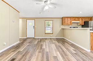 717 Hayman St, Huntsville, TX 77340 - Photo 10
