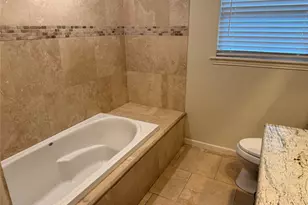 4501 Waycross Dr, Houston, TX 77035 - Photo 16