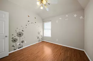 13907 Normandy Ct, Sugar Land, TX 77498 - Photo 16