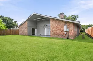 830 Seacliff Dr, Houston, TX 77062 - Photo 16