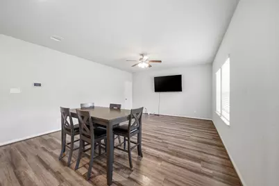 1812 Kingsford Prairie Court, Pearland, TX 77089 - Photo 4