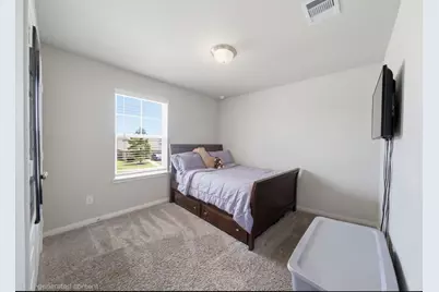 1812 Kingsford Prairie Court, Pearland, TX 77089 - Photo 18