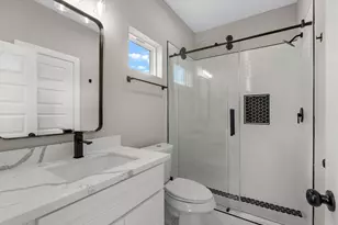 7802 Queen St, Houston, TX 77028 - Photo 16