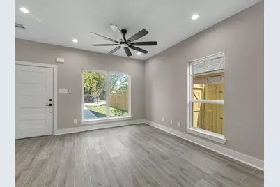 7802 Queen Street, Houston, TX 77028 - Photo 6