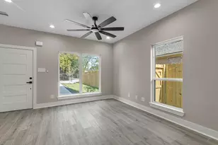 7802 Queen St, Houston, TX 77028 - Photo 6