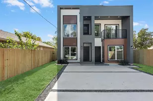 7802 Queen St, Houston, TX 77028 - Photo 2