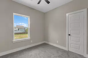 7802 Queen St, Houston, TX 77028 - Photo 36