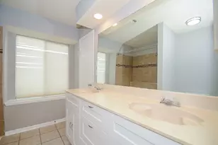 12722 Ashford Brook Dr, Houston, TX 77082 - Photo 32