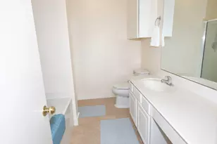 9902 Farrell Dr, Houston, TX 77070 - Photo 6