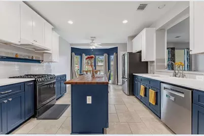 16234 Pine Thorn Drive, Houston, TX 77095 - Photo 12