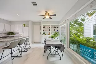 11402 Overbrook Ln, Houston, TX 77077 - Photo 14