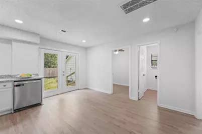 18009 Split Oak Circle, New Caney, TX 77357 - Photo 10