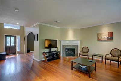 174 Spindle Tree Circle, The Woodlands, TX 77382 - Photo 10