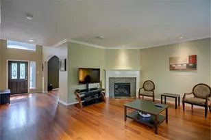 174 Spindle Tree Circle, The Woodlands, TX 77382 - Photo 10
