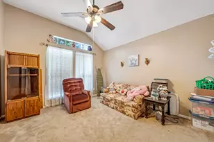 22906 Prairie Bird Ln, Spring, TX 77373 - Photo 10