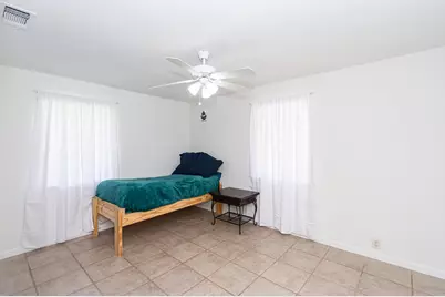 6811 Cemetary Road, Manvel, TX 77578 - Photo 10
