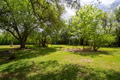 6811 Cemetary Road, Manvel, TX 77578 - Photo 16