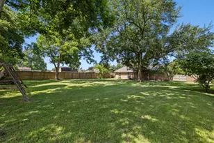 12422 Old River Dr, Baytown, TX 77523 - Photo 30
