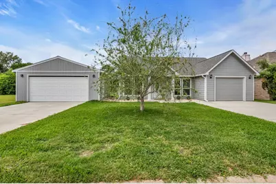 13005 Centaurus Court, Willis, TX 77318 - Photo 2