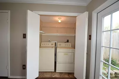9323 Westwood Village Drive #6, Houston, TX 77036 - Photo 12