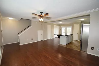 9323 Westwood Village Drive #6, Houston, TX 77036 - Photo 4