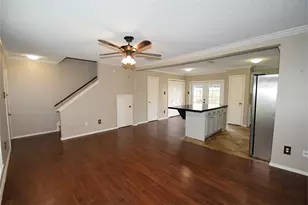 9323 Westwood Village Dr, Houston, TX 77036 - Photo 4