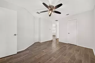 1002 Kenforest Dr, Missouri City, TX 77489 - Photo 32