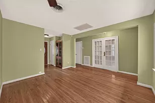4517 Lido Ln, Houston, TX 77092 - Photo 10