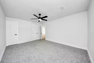 10411 Westray St, Houston, TX 77043 - Photo 14