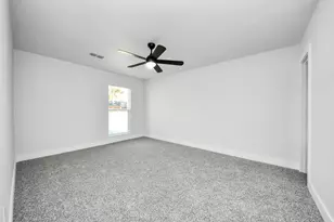 10411 Westray St, Houston, TX 77043 - Photo 12