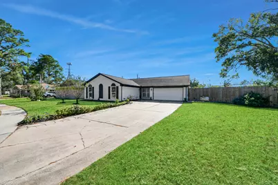 10411 Westray Street, Houston, TX 77043 - Photo 4