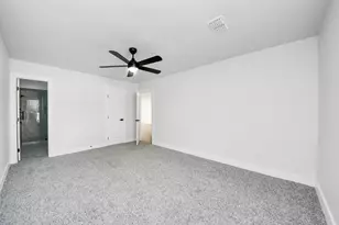 10411 Westray St, Houston, TX 77043 - Photo 12