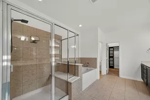 13019 Foxwood Creek Ln, Houston, TX 77044 - Photo 24