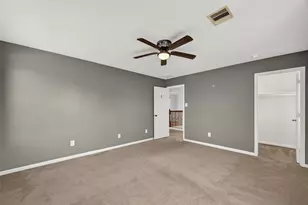 13019 Foxwood Creek Ln, Houston, TX 77044 - Photo 16