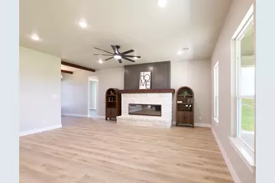 565 Longhorn Trail, Angleton, TX 77515 - Photo 12
