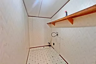 8835 Escondido St, Alvin, TX 77511 - Photo 8