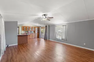 503 Turner Dr, Navasota, TX 77868 - Photo 10