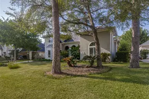 966 Bentwater Dr, Montgomery, TX 77356 - Photo 2