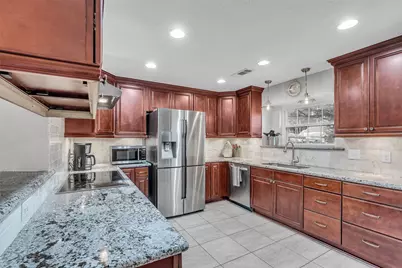 18019 Shadow Valley Drive, Spring, TX 77379 - Photo 4
