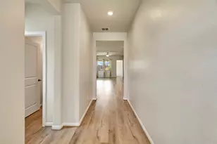 19241 Hazel Firs Ct, Magnolia, TX 77355 - Photo 2