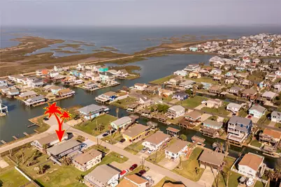 16631 Trinidad Way, Jamaica Beach, TX 77554 - Photo 8