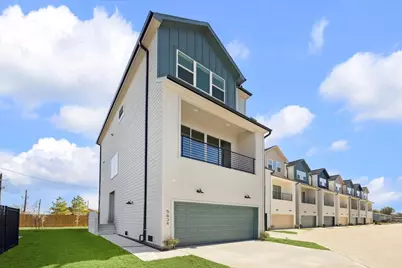 5628 Camino Encantado Drive, Houston, TX 77091 - Photo 2