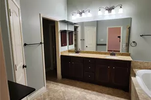 2019 Sunset Springs Dr, Pearland, TX 77584 - Photo 22