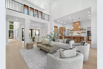 811 Woodstock Street, Bellaire, TX 77401 - Photo 14