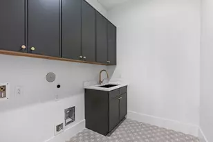 811 Woodstock St, Bellaire, TX 77401 - Photo 36