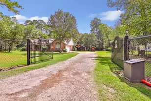 253 County Rd 6492, Dayton, TX 77535 - Photo 36